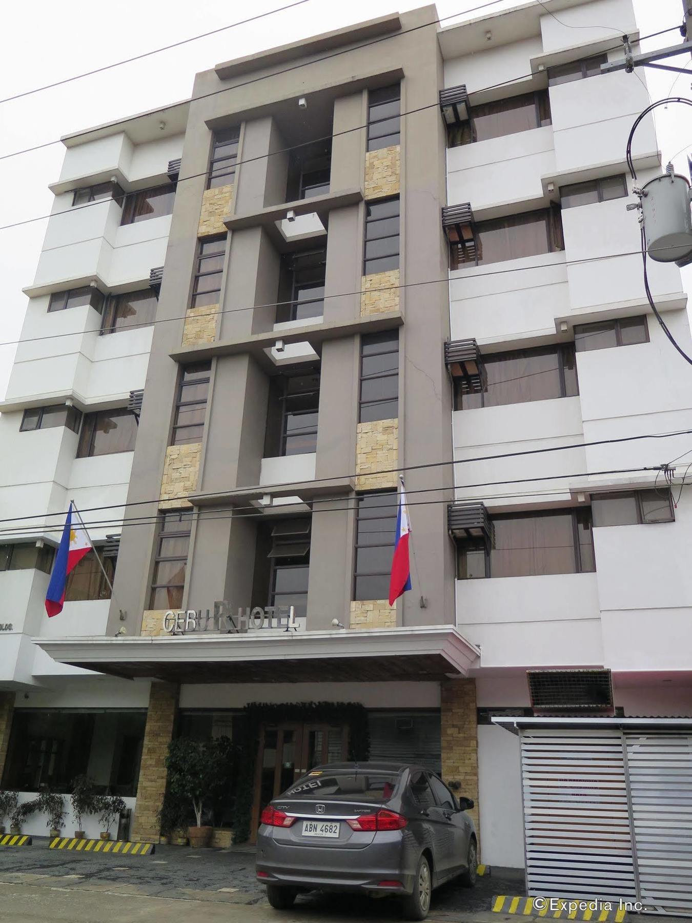 Cebu R Hotel Capitol Exterior photo